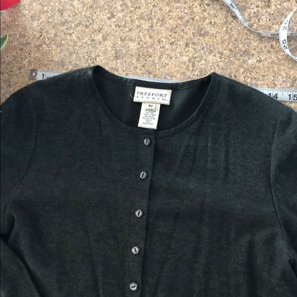 Freeport Studio By L. L. Bean 2 Piece Gray Suit - Picture 4 of 16